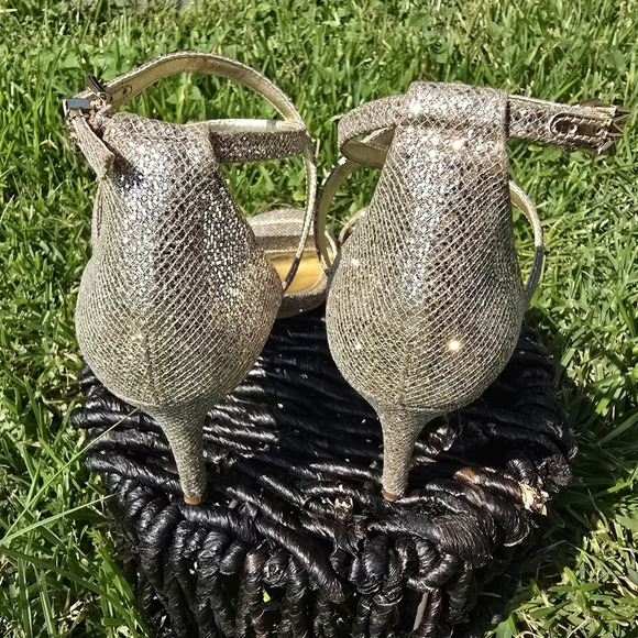 Michael Kors Gold Glitter Heels - Picture 5 of 16